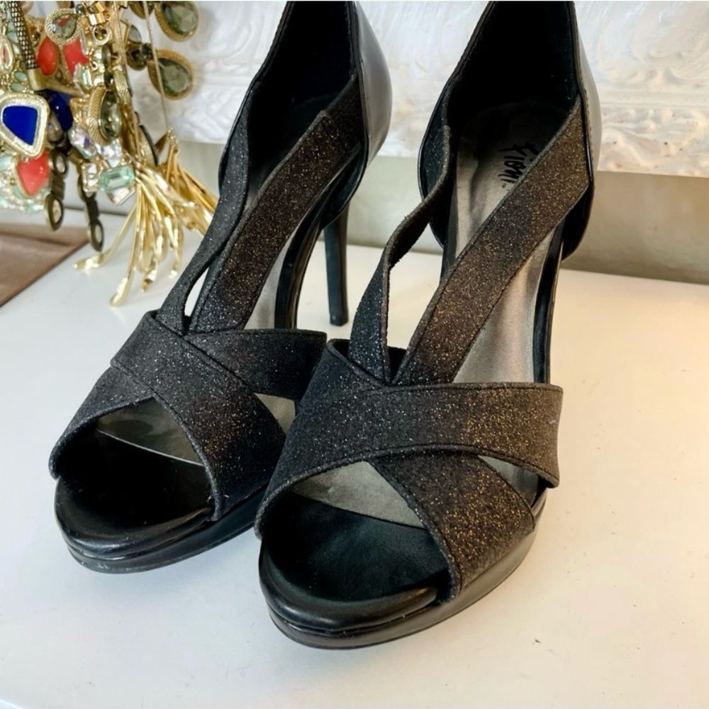 Fioni Night glitter strappy heels size 7